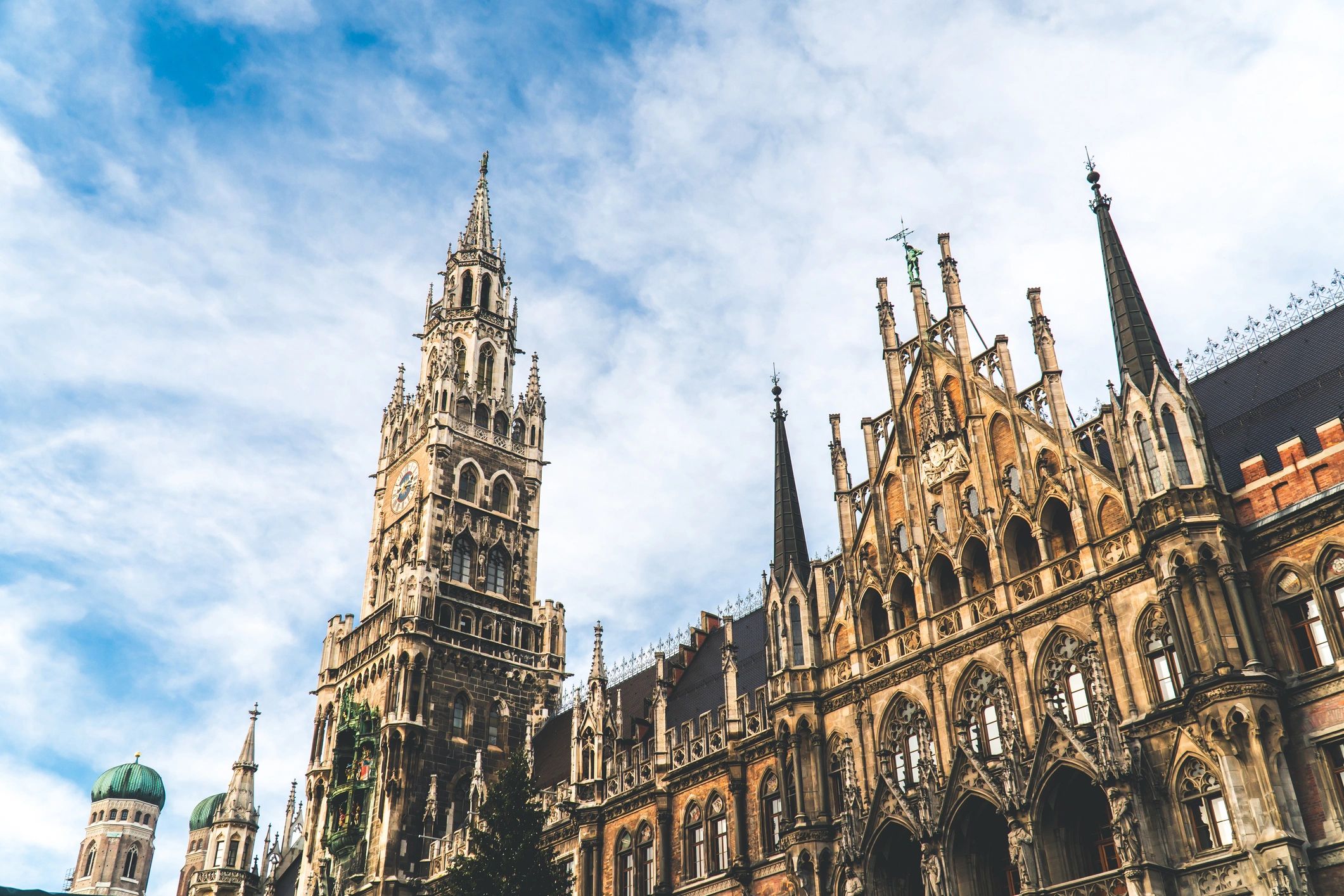 Munich city square and skyline